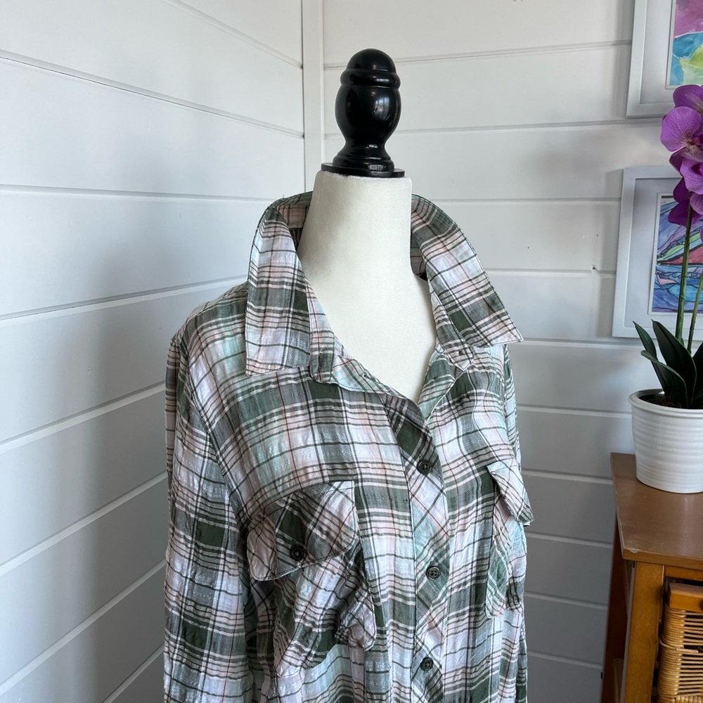 Love & Legend Plaid Long-Sleeve, button down shirt, Size 16, EUC - Picture 2 of 10